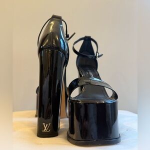 🖤Fame Platform  Sandal 9cm
Second listing
